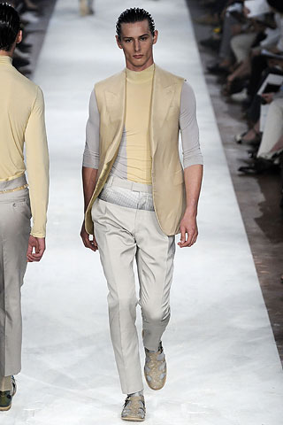 Alexander McQueen / - 2009